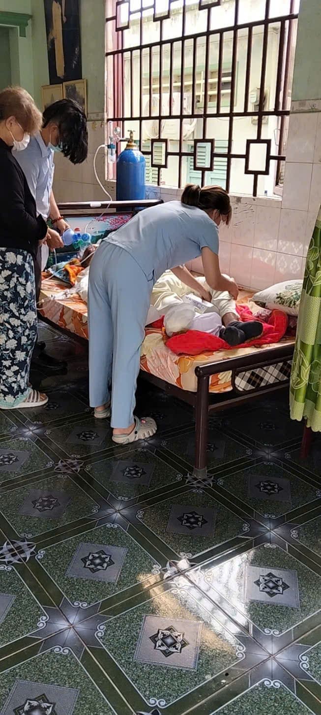 Đội xe cứu thương 115 Kiên Giang 7